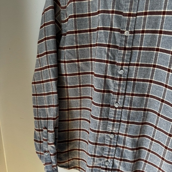 UNTUCKit Men’s Edmeades Gray Plaid Flannel Long Sleeve Button Up Top Sz XL - Picture 3 of 9
